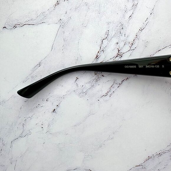 New Gucci Sunglasses - Picture 6 of 16